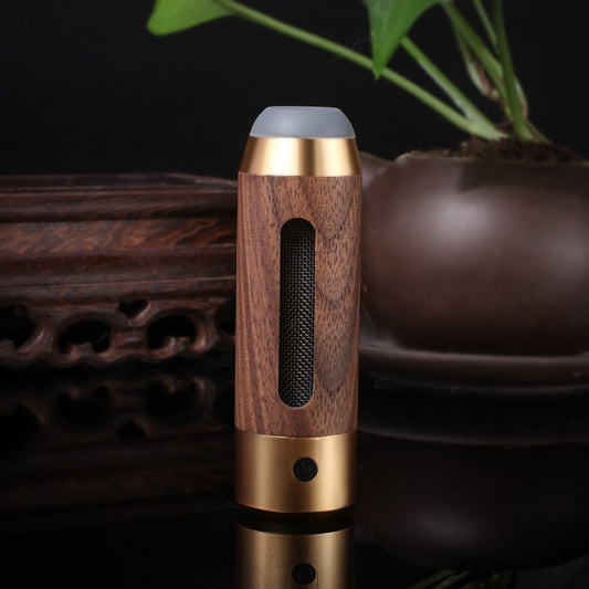 Car ashtray, lazy people, smoking in the car, no bullets, no soot artifact, portable, smoking and anti-fly ash for driving